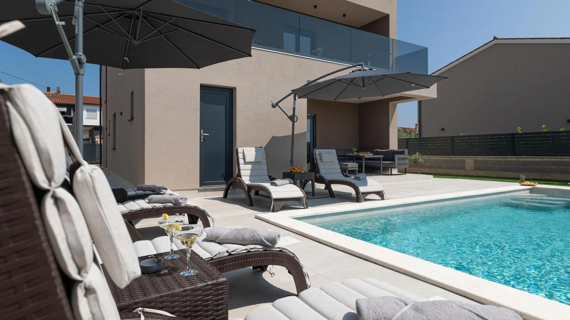 Villa Del Sol Near Fazana Valbandon