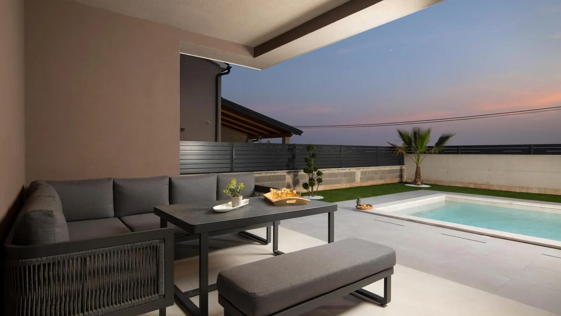 Villa Del Sol Near Fazana Valbandon Κροατία