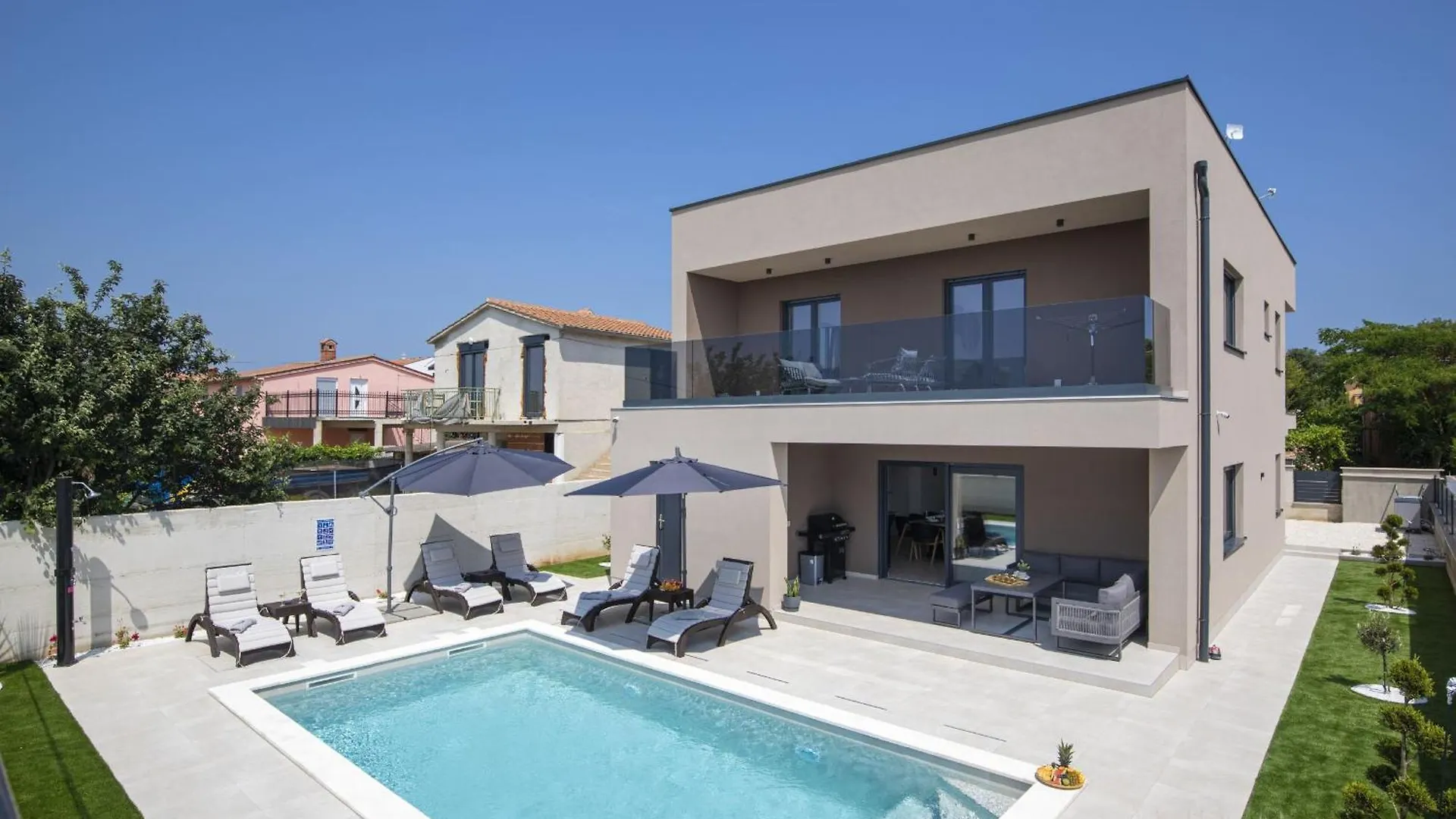 Villa Del Sol Near Fazana Valbandon 0*,  Croatia