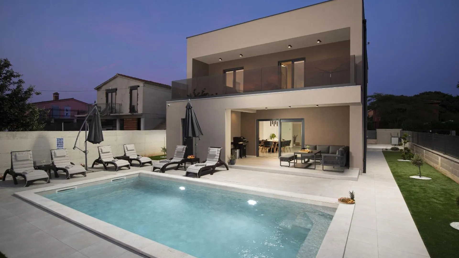 Villa Del Sol Near Fazana Valbandon